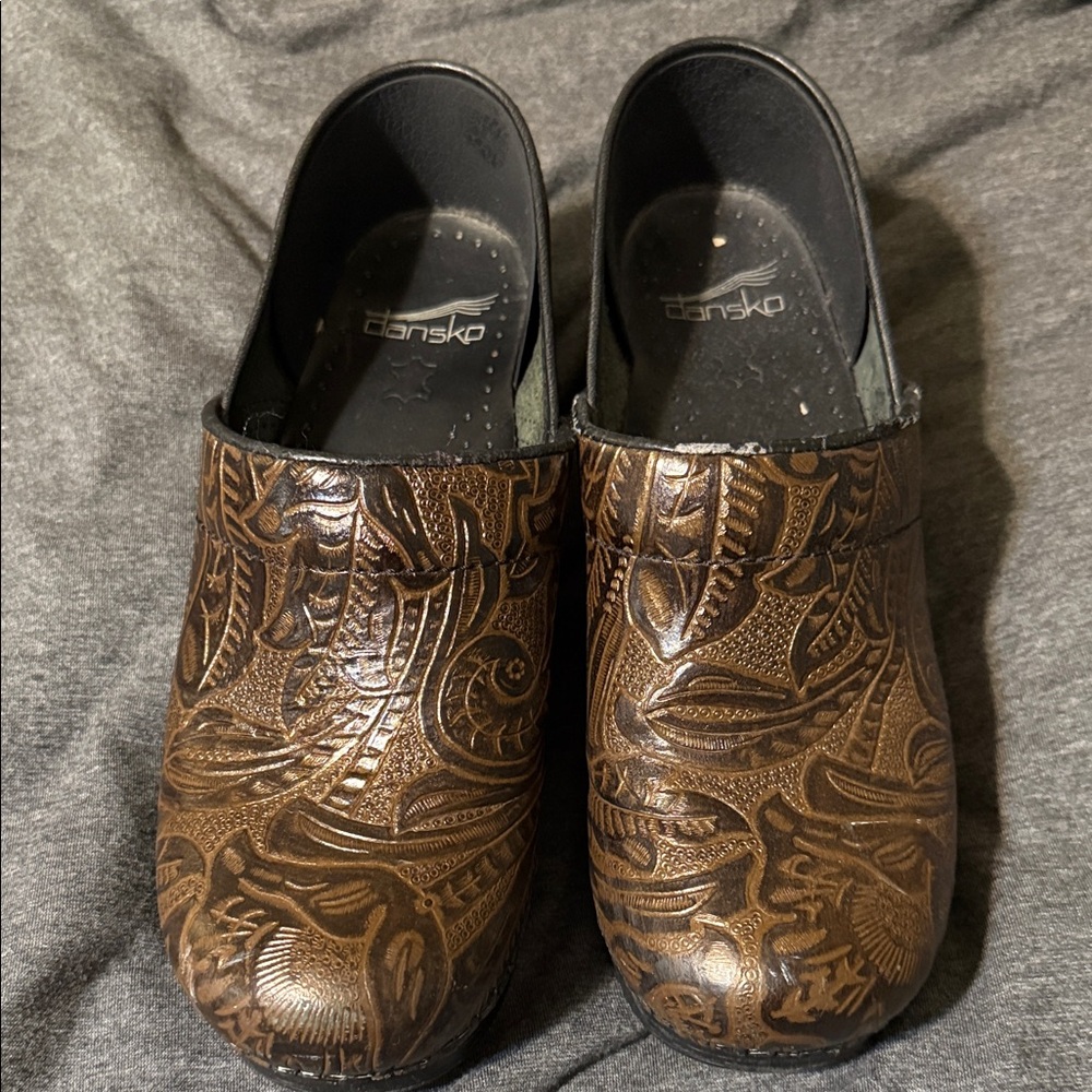 Dansko Women's Brown Embossed Slip-On Loafers